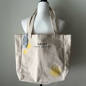 Marc Jacobs Daisy Tote